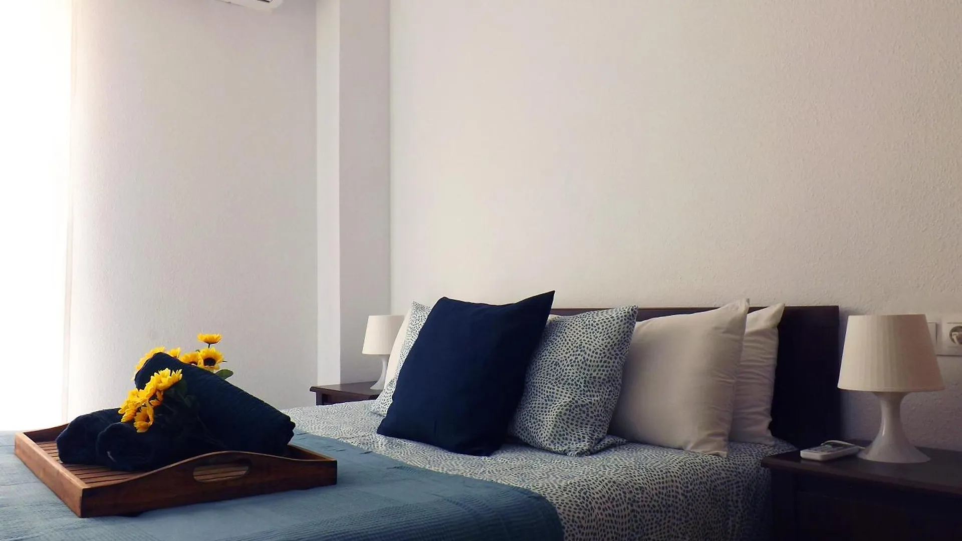 Casa Familiar Ideal Para 10 Con Jardin, Terraza, Bbq Y Playa Benalmadena
